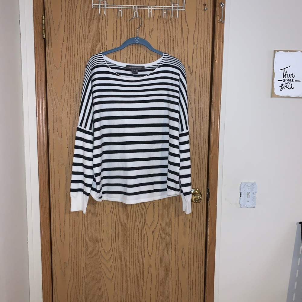 Gray and white stripped top